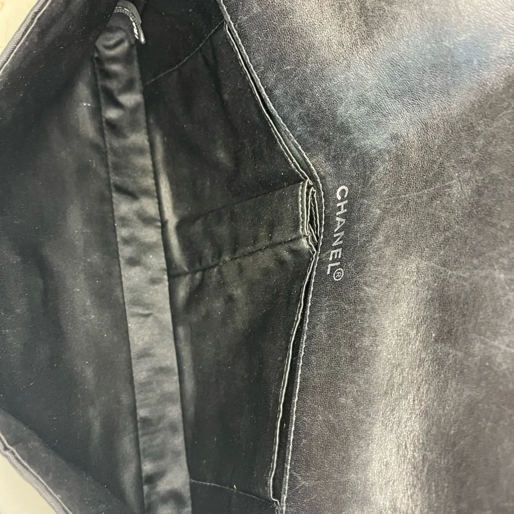 CHANEL Black  East West Canvas   Bag - Picture 12 of 13